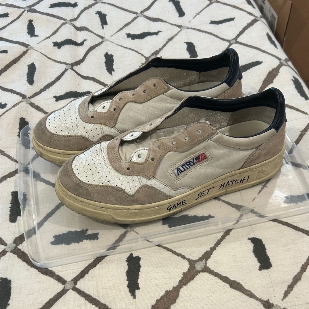 Low-Top Sneakers in White and Beige